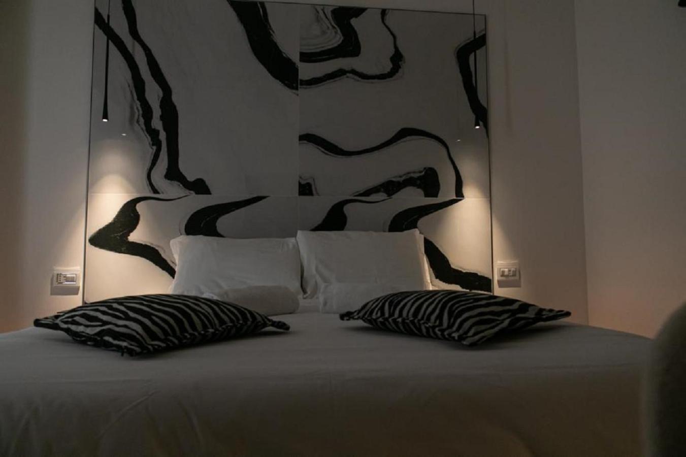 Hotel Bhr Cavour 150 Rom Exterior foto