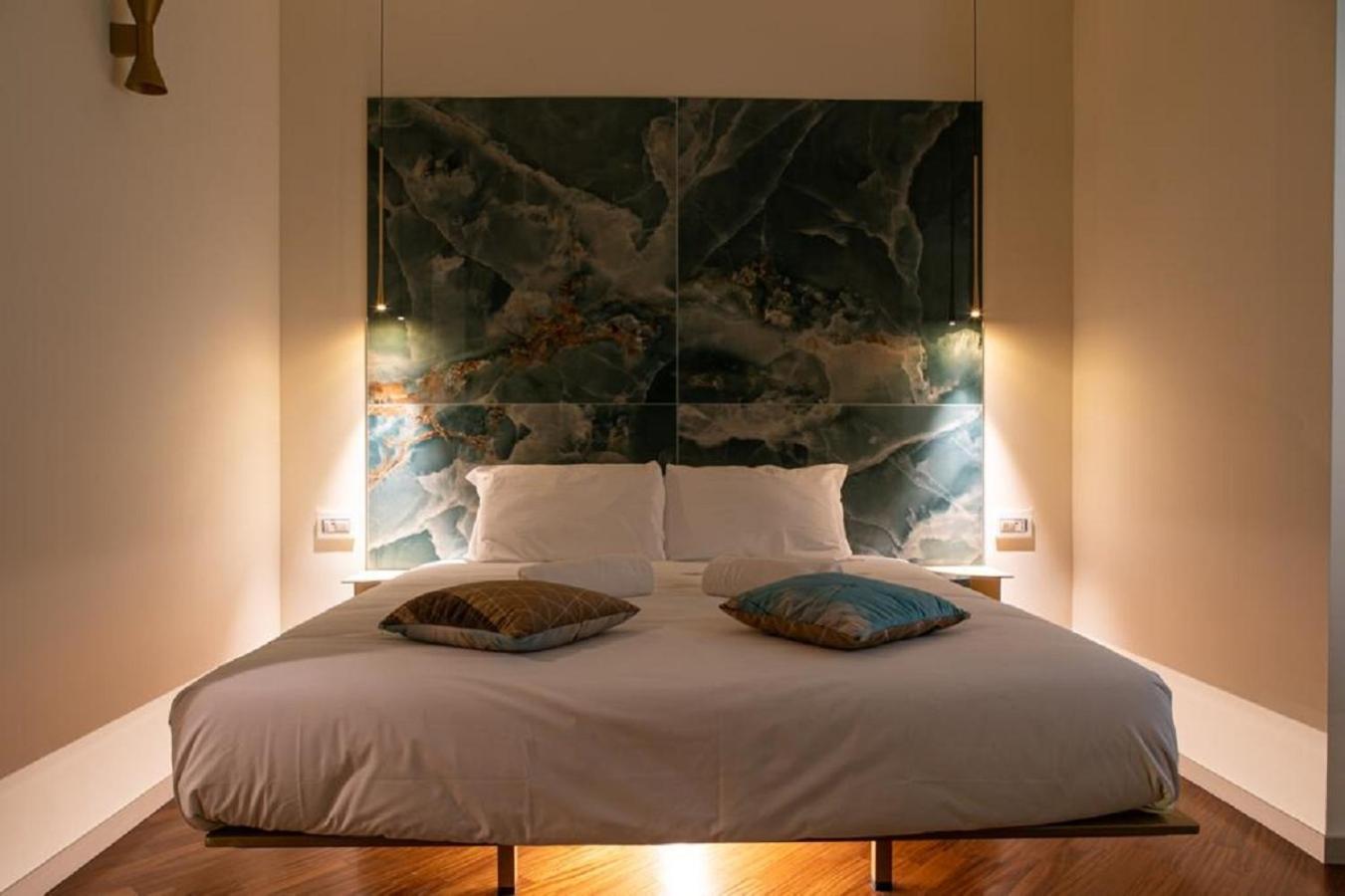 Hotel Bhr Cavour 150 Rom Exterior foto