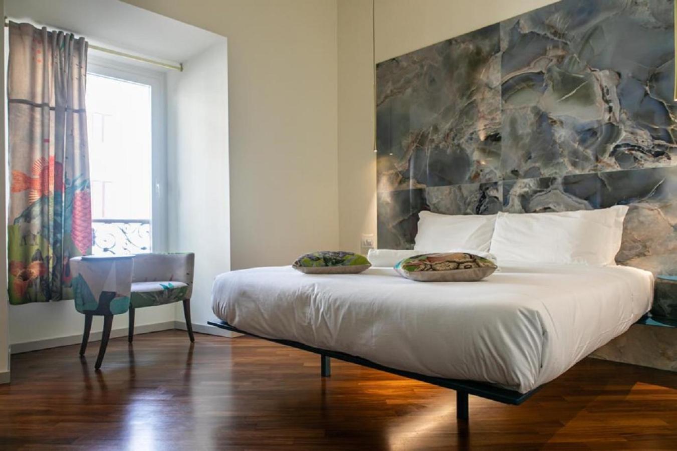 Hotel Bhr Cavour 150 Rom Exterior foto